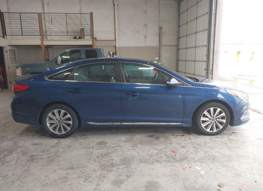 Photo 13 of 2015 Hyundai Sonata SPORT (VIN 5NPE34AF8FH036683)