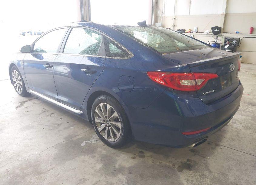 Photo 3 of 2015 Hyundai Sonata SPORT (VIN 5NPE34AF8FH036683)