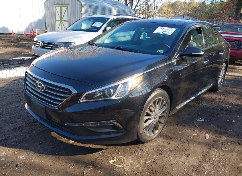Photo 2 of 2015 Hyundai Sonata LIMITED (VIN 5NPE34AF8FH055167)