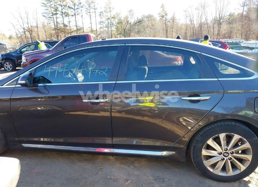 Photo 15 of 2015 Hyundai Sonata SPORT (VIN 5NPE34AF8FH057534)