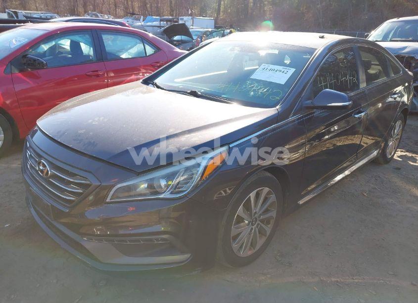 Photo 2 of 2015 Hyundai Sonata SPORT (VIN 5NPE34AF8FH057534)