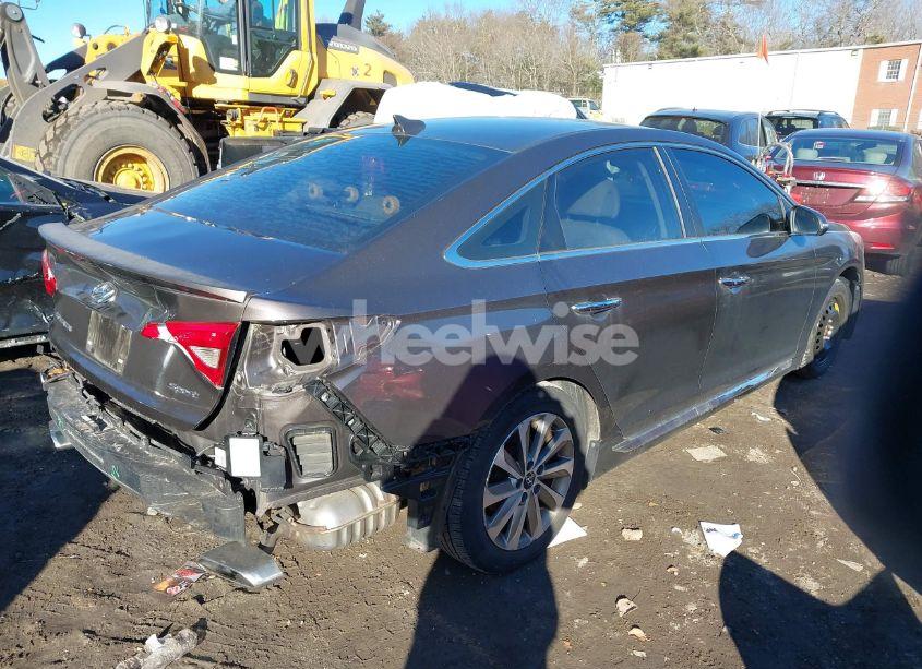 Photo 4 of 2015 Hyundai Sonata SPORT (VIN 5NPE34AF8FH057534)