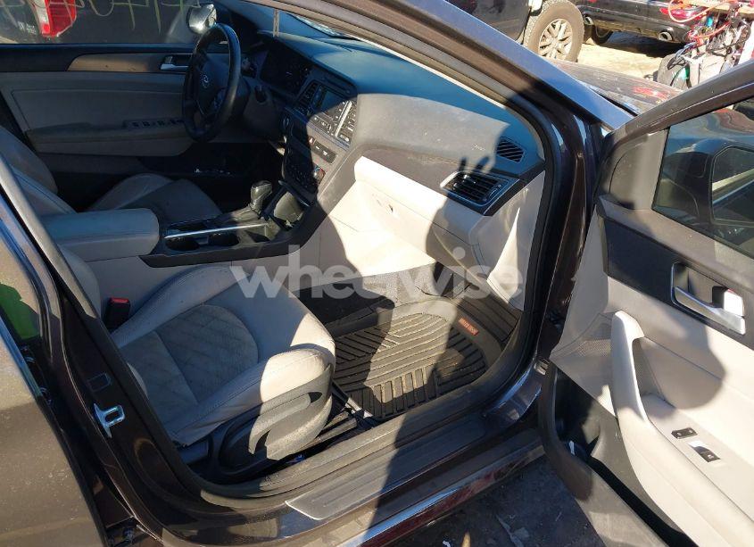 Photo 5 of 2015 Hyundai Sonata SPORT (VIN 5NPE34AF8FH057534)