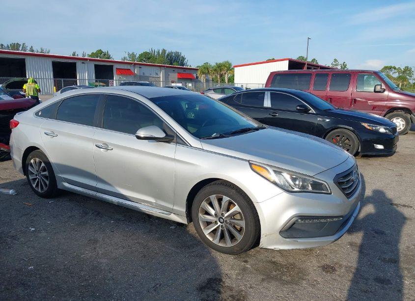 2015 Hyundai Sonata SPORT (VIN 5NPE34AF8FH059431) main photo