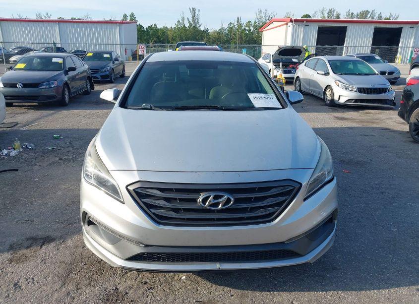 Photo 12 of 2015 Hyundai Sonata SPORT (VIN 5NPE34AF8FH059431)
