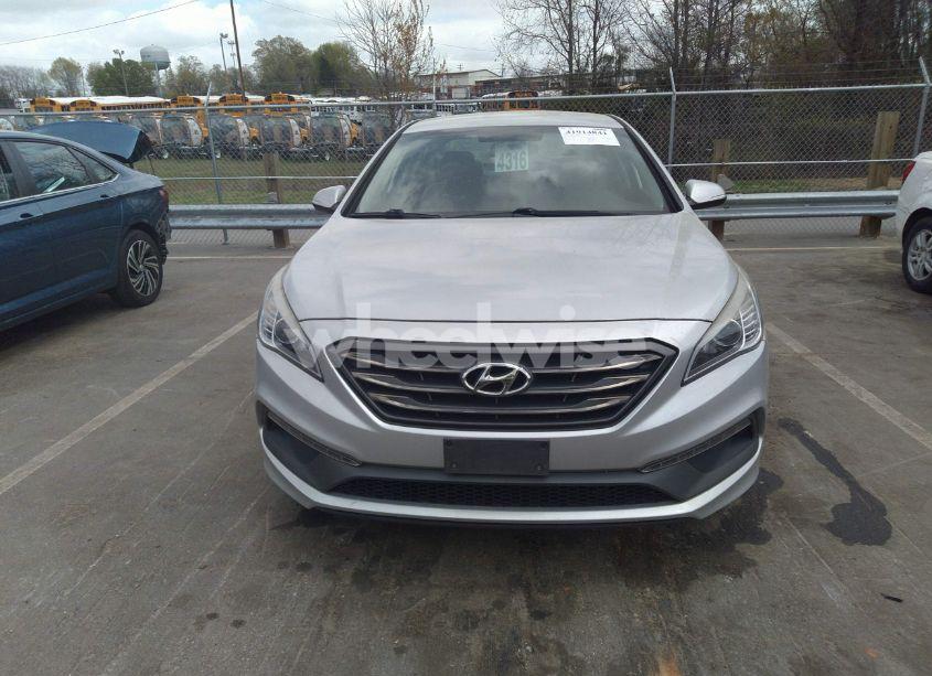 Photo 12 of 2015 Hyundai Sonata SPORT (VIN 5NPE34AF8FH084569)