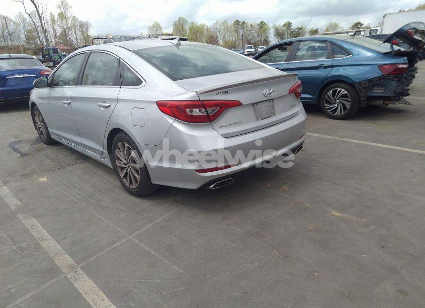 Photo 3 of 2015 Hyundai Sonata SPORT (VIN 5NPE34AF8FH084569)