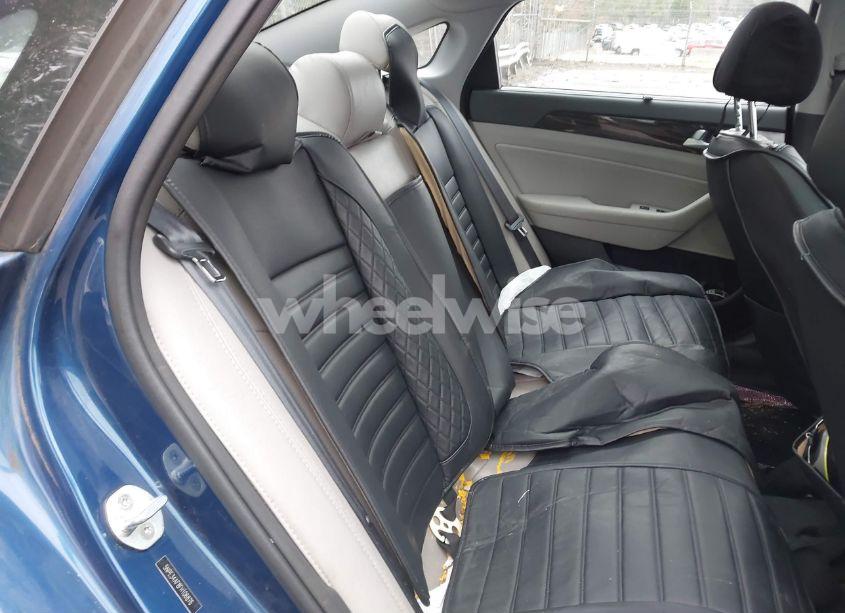 Photo 8 of 2015 Hyundai Sonata LIMITED (VIN 5NPE34AF8FH106876)