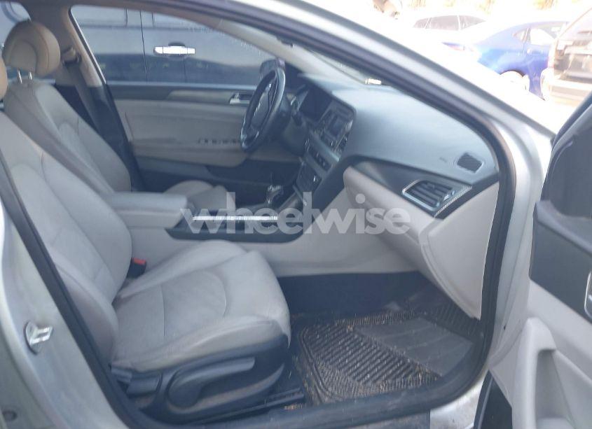 Photo 5 of 2015 Hyundai Sonata SPORT (VIN 5NPE34AF8FH114492)