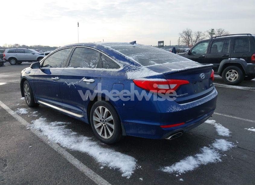 Photo 3 of 2015 Hyundai Sonata SPORT (VIN 5NPE34AF8FH141109)