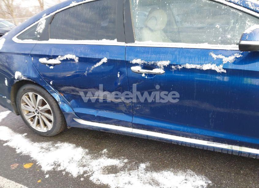 Photo 6 of 2015 Hyundai Sonata SPORT (VIN 5NPE34AF8FH141109)