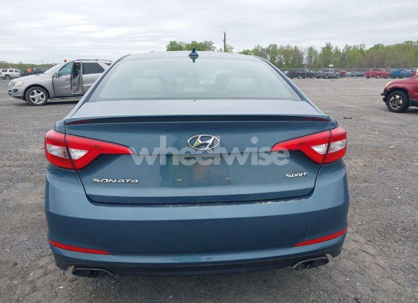 Photo 16 of 2015 Hyundai Sonata SPORT (VIN 5NPE34AF8FH168620)