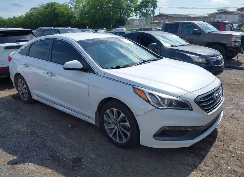 2016 Hyundai Sonata SPORT (VIN 5NPE34AF8GH267195) main photo