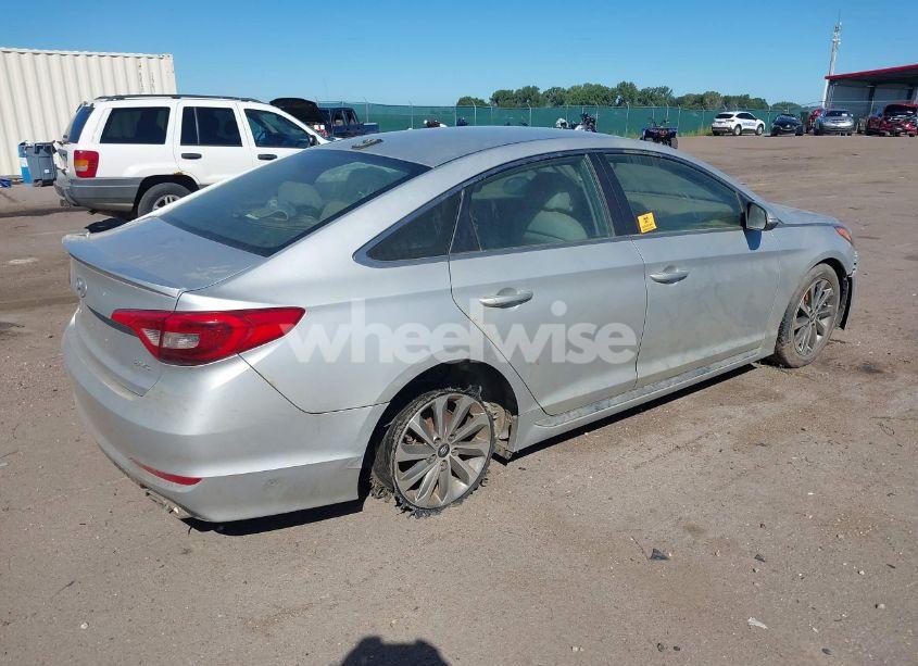 Photo 4 of 2016 Hyundai Sonata SPORT (VIN 5NPE34AF8GH281386)