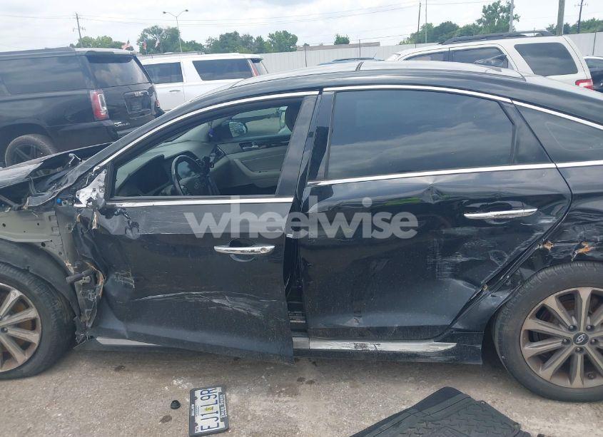 Photo 14 of 2016 Hyundai Sonata LIMITED (VIN 5NPE34AF8GH300485)