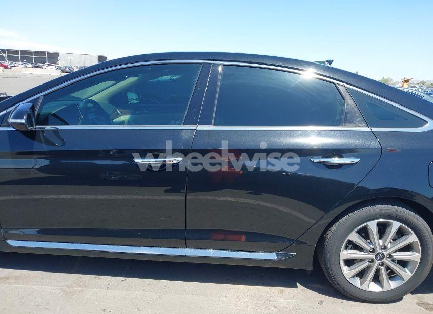 Photo 14 of 2016 Hyundai Sonata LIMITED (VIN 5NPE34AF8GH323488)