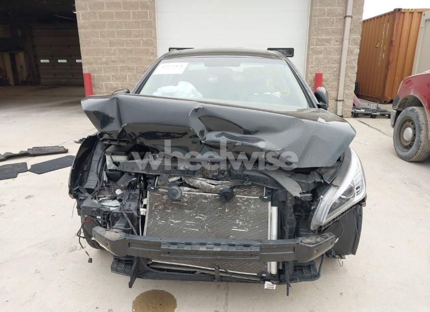 Photo 12 of 2016 Hyundai Sonata LIMITED (VIN 5NPE34AF8GH326634)