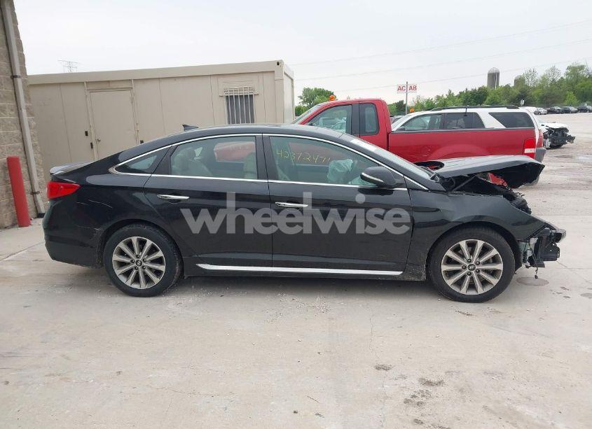 Photo 13 of 2016 Hyundai Sonata LIMITED (VIN 5NPE34AF8GH326634)