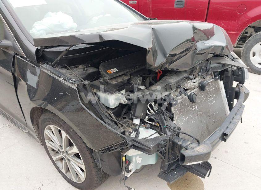 Photo 6 of 2016 Hyundai Sonata LIMITED (VIN 5NPE34AF8GH326634)