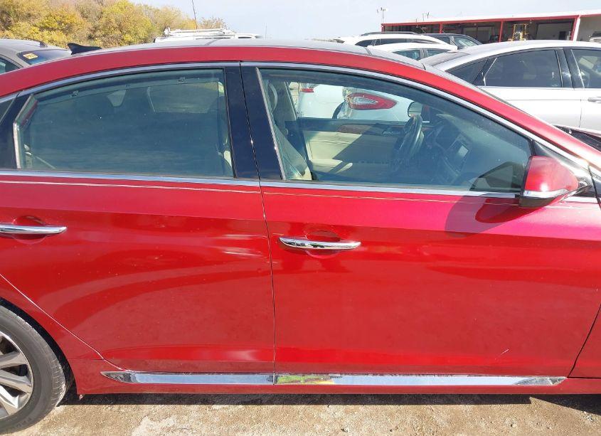 Photo 13 of 2016 Hyundai Sonata LIMITED (VIN 5NPE34AF8GH332224)