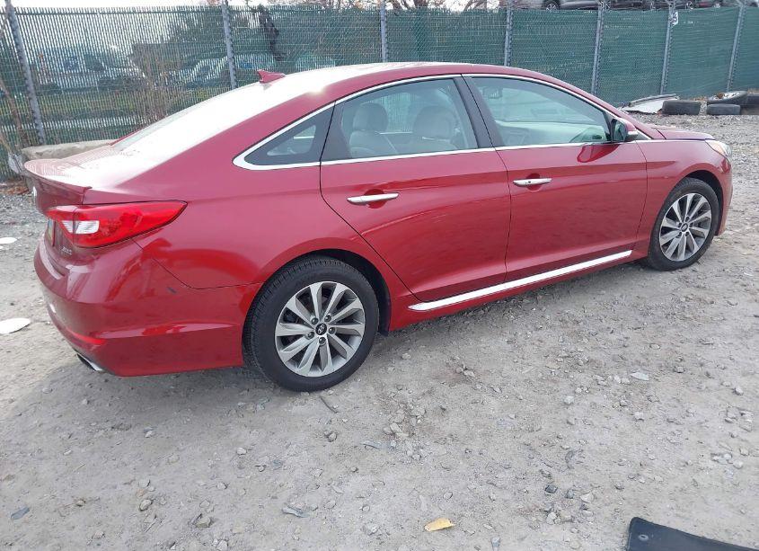 Photo 4 of 2016 Hyundai Sonata SPORT (VIN 5NPE34AF8GH346737)