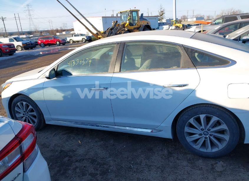 Photo 14 of 2016 Hyundai Sonata SPORT (VIN 5NPE34AF8GH391905)