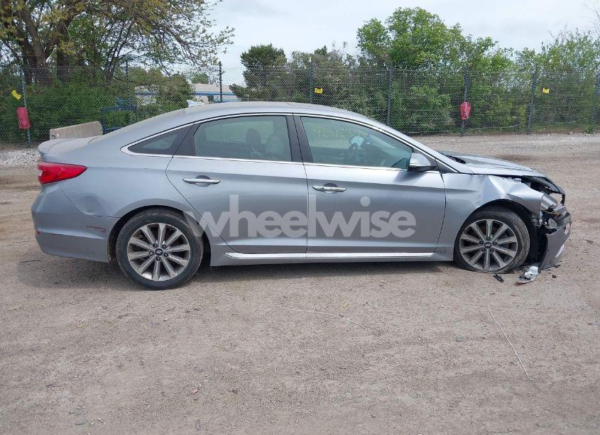 Photo 13 of 2016 Hyundai Sonata LIMITED (VIN 5NPE34AF8GH423722)