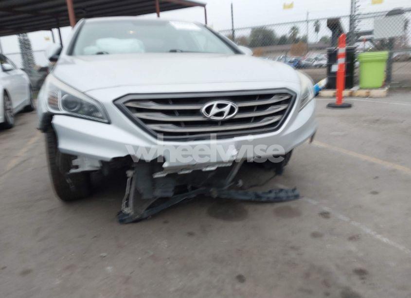 Photo 19 of 2016 Hyundai Sonata LIMITED (VIN 5NPE34AF8GH428709)