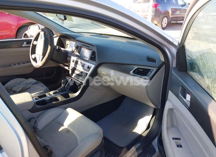 Photo 5 of 2017 Hyundai Sonata SPORT (VIN 5NPE34AF8HH452557)