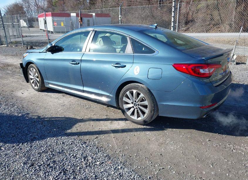 Photo 3 of 2017 Hyundai Sonata SPORT (VIN 5NPE34AF8HH472758)