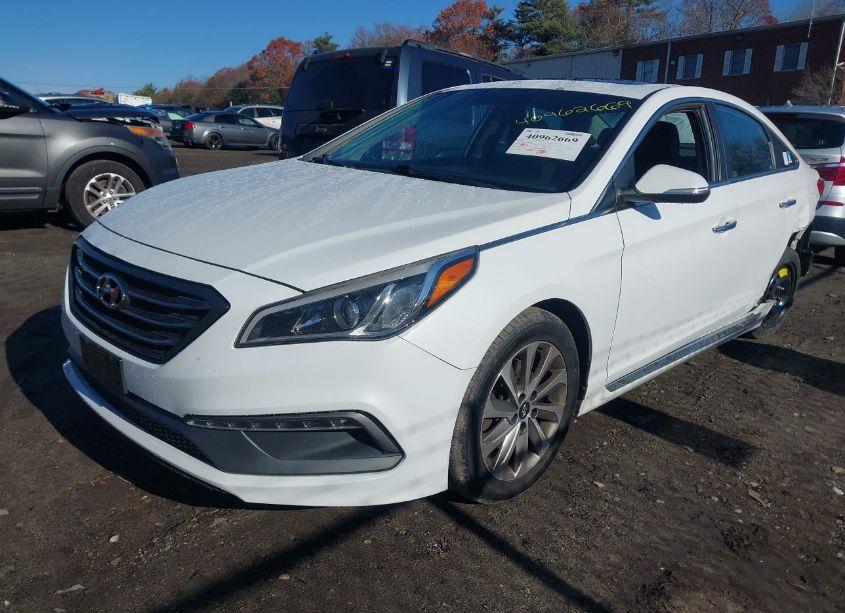Photo 2 of 2017 Hyundai Sonata SPORT (VIN 5NPE34AF8HH484179)