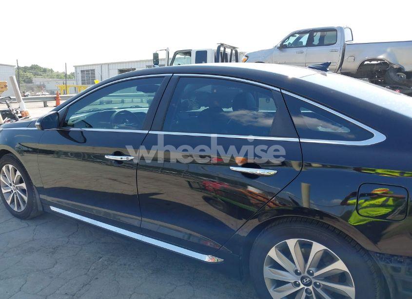 Photo 14 of 2017 Hyundai Sonata SPORT (VIN 5NPE34AF8HH551900)