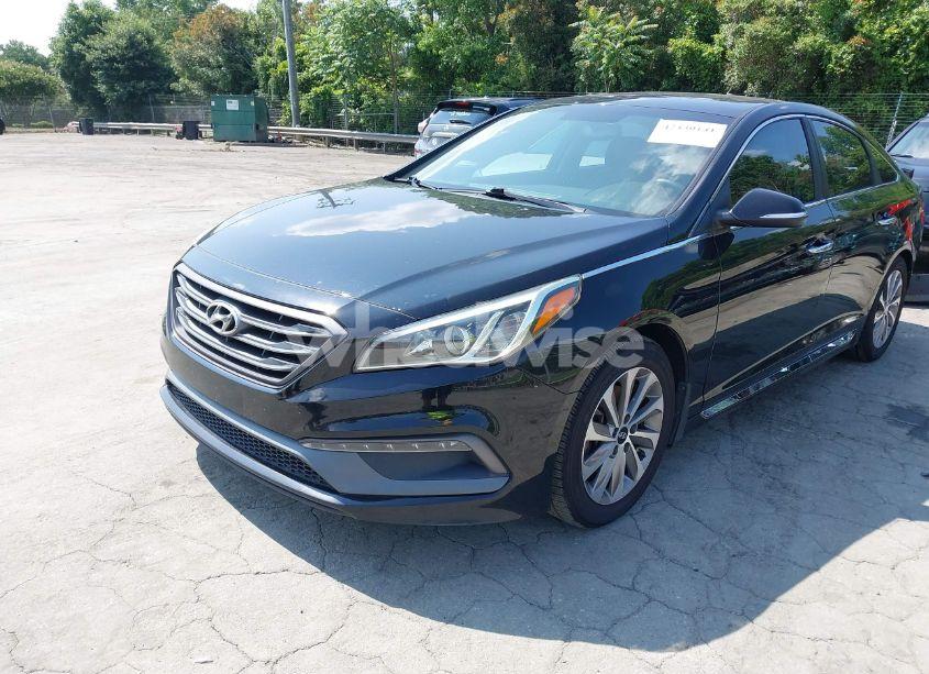 Photo 2 of 2017 Hyundai Sonata SPORT (VIN 5NPE34AF8HH551900)