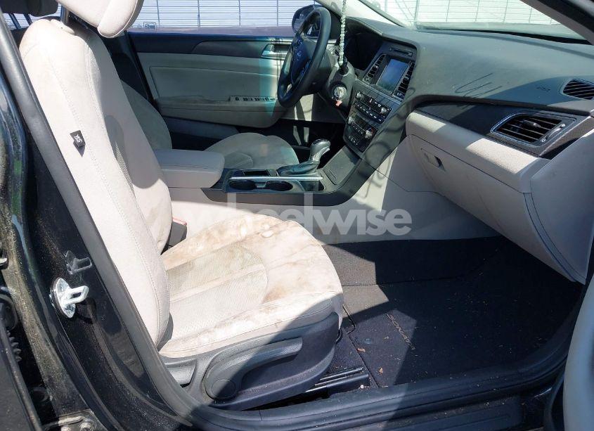 Photo 5 of 2017 Hyundai Sonata SPORT (VIN 5NPE34AF8HH554943)