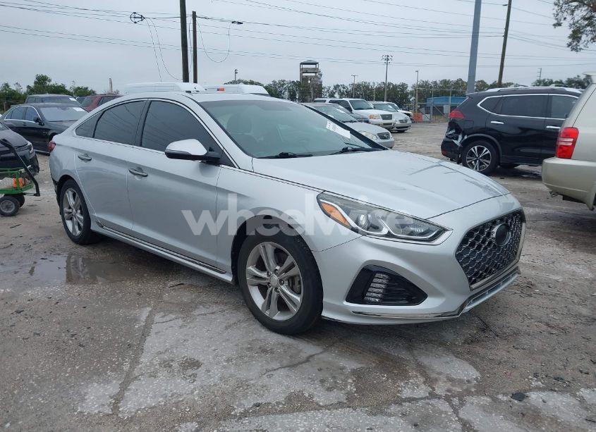 2018 Hyundai Sonata SPORT (VIN 5NPE34AF8JH614287) main photo