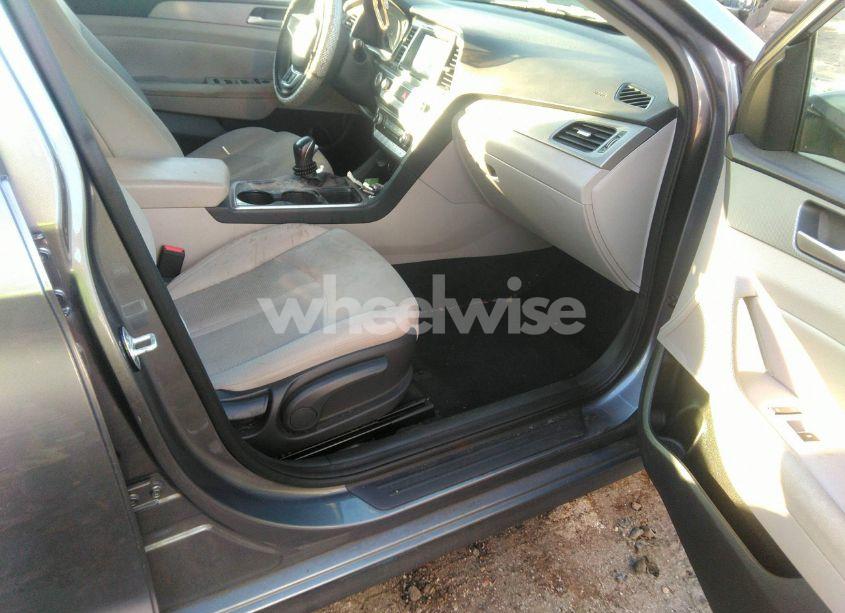 Photo 5 of 2018 Hyundai Sonata SEL (VIN 5NPE34AF8JH630506)