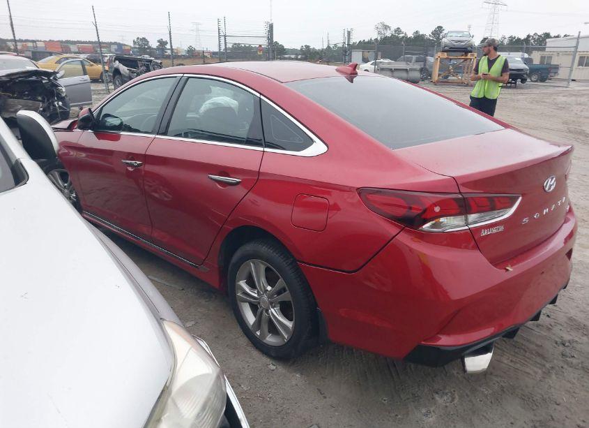 Photo 3 of 2018 Hyundai Sonata SPORT (VIN 5NPE34AF8JH647614)