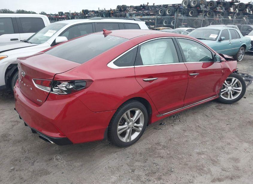 Photo 4 of 2018 Hyundai Sonata SPORT (VIN 5NPE34AF8JH647614)