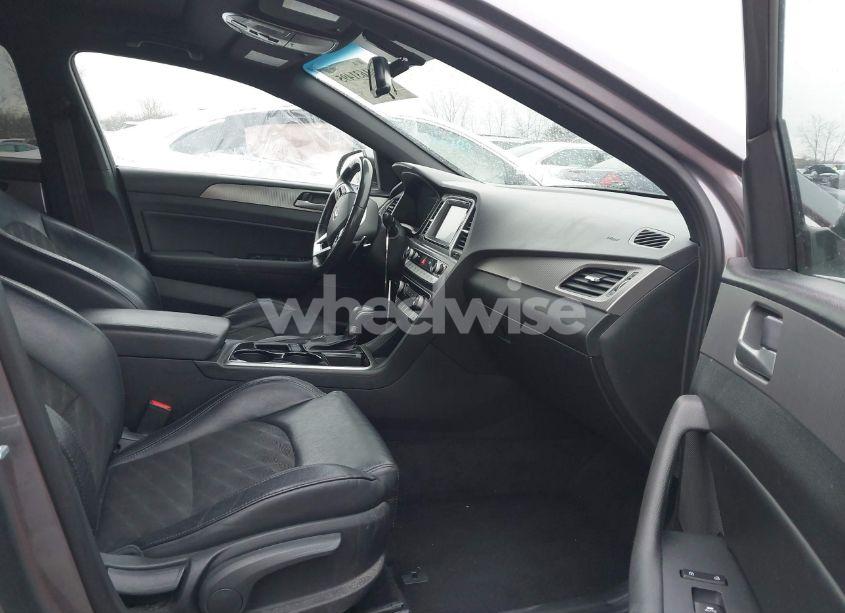 Photo 5 of 2018 Hyundai Sonata SPORT (VIN 5NPE34AF8JH654241)