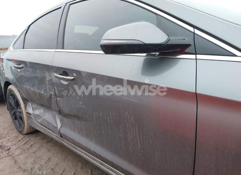Photo 6 of 2018 Hyundai Sonata SPORT (VIN 5NPE34AF8JH654241)