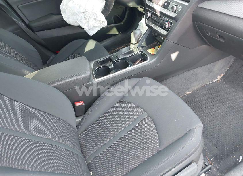 Photo 5 of 2018 Hyundai Sonata SEL (VIN 5NPE34AF8JH657432)