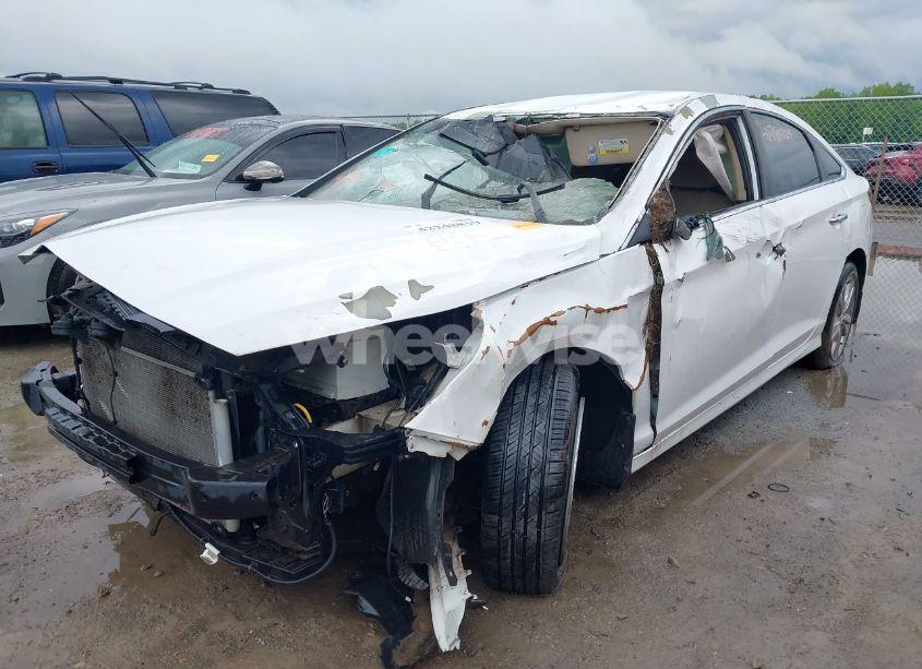 Photo 2 of 2018 Hyundai Sonata SEL (VIN 5NPE34AF8JH660850)