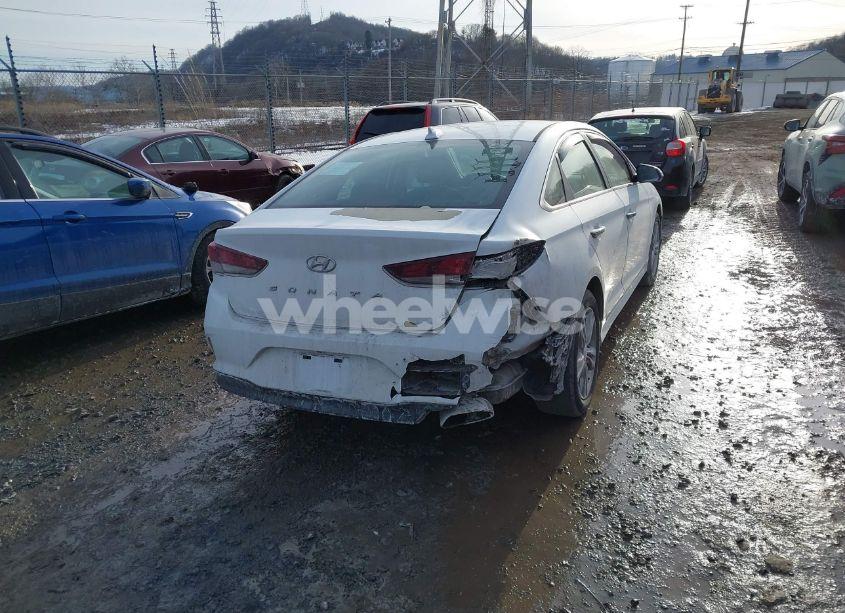 Photo 4 of 2018 Hyundai Sonata SEL (VIN 5NPE34AF8JH660895)