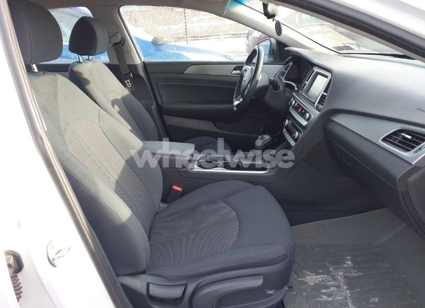 Photo 5 of 2018 Hyundai Sonata SEL (VIN 5NPE34AF8JH660895)