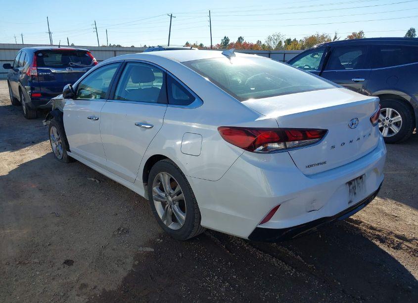 Photo 3 of 2018 Hyundai Sonata SEL (VIN 5NPE34AF8JH676725)