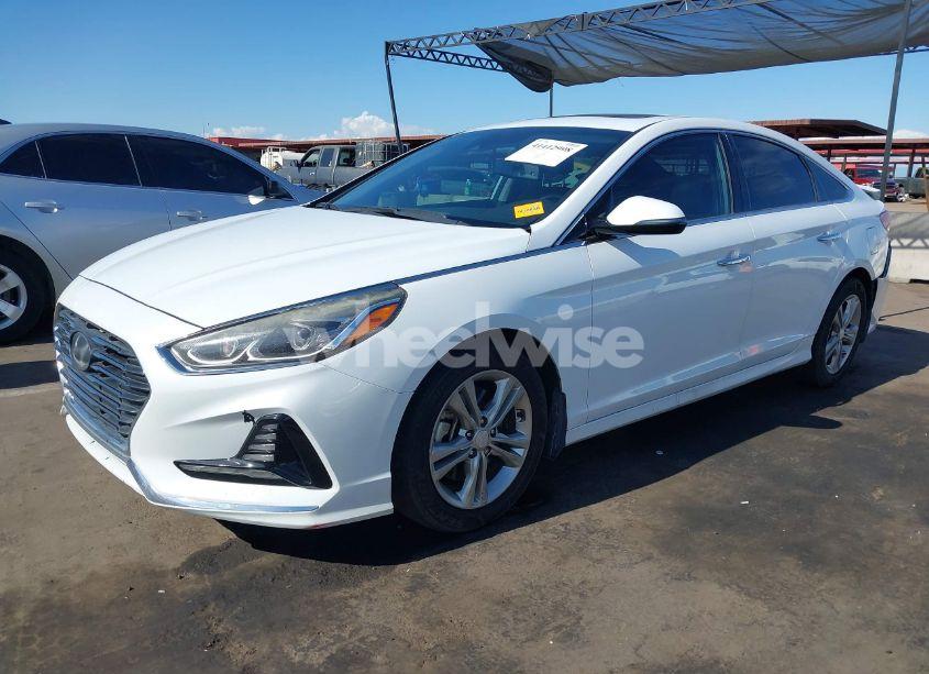 Photo 2 of 2018 Hyundai Sonata SPORT/LIMITED/SEL (VIN 5NPE34AF8JH688258)