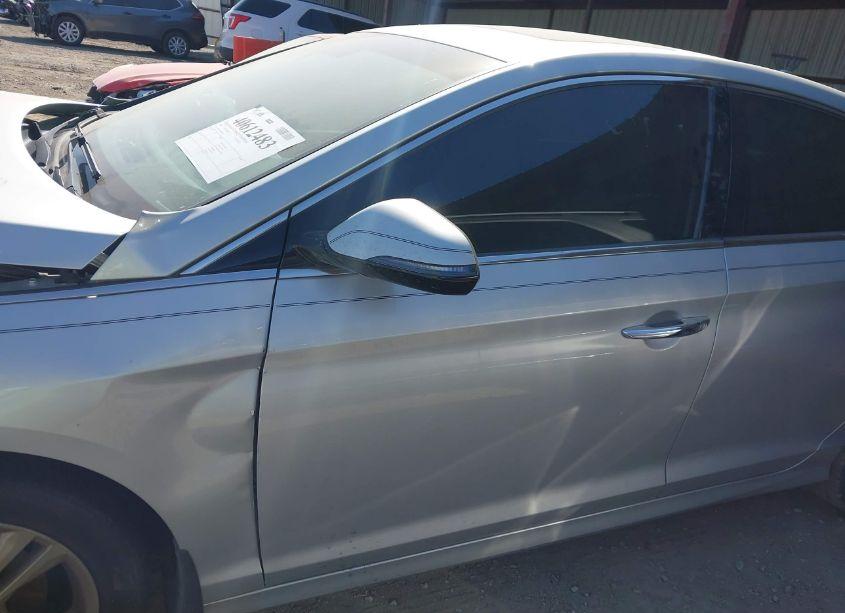 Photo 14 of 2018 Hyundai Sonata LIMITED (VIN 5NPE34AF8JH696120)