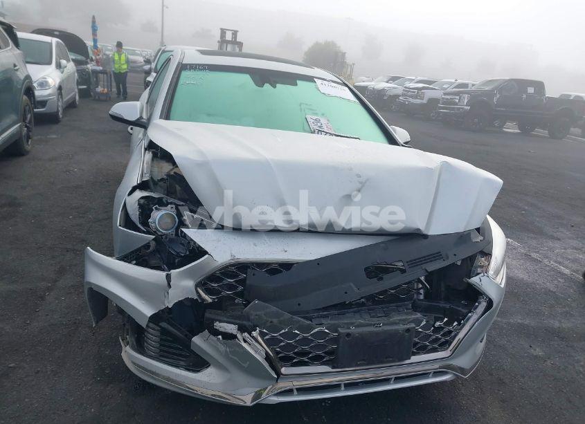 Photo 6 of 2019 Hyundai Sonata LIMITED/SEL/SPORT (VIN 5NPE34AF8KH731899)