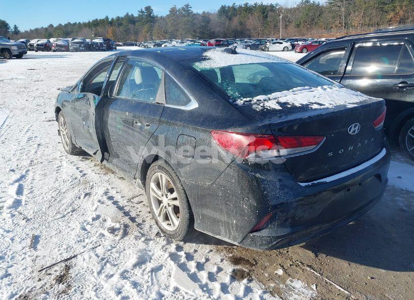 Photo 3 of 2019 Hyundai Sonata SEL (VIN 5NPE34AF8KH793383)