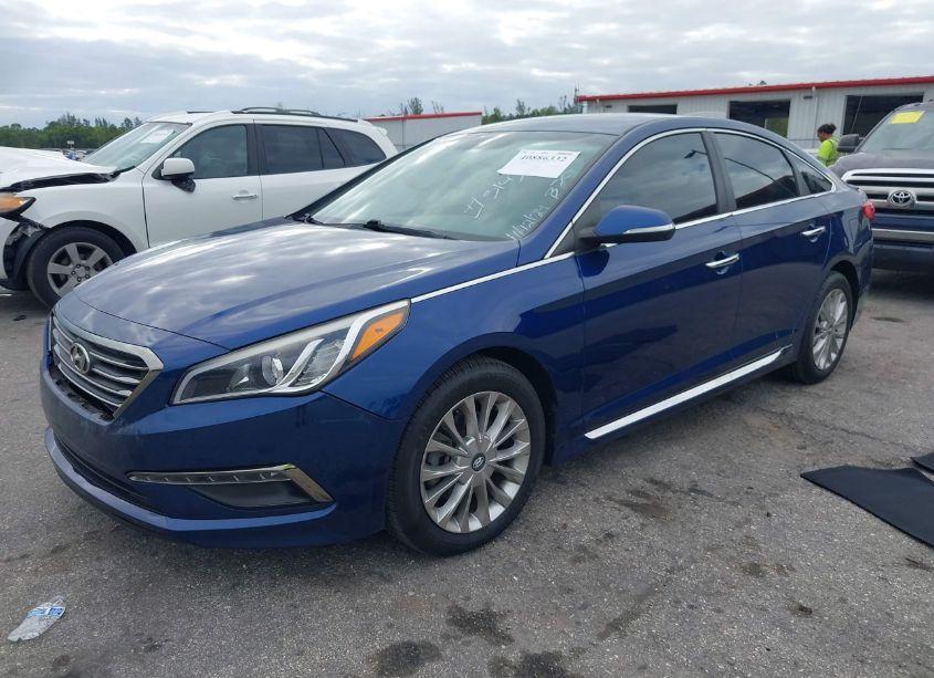 Photo 2 of 2015 Hyundai Sonata LIMITED (VIN 5NPE34AF9FH025143)